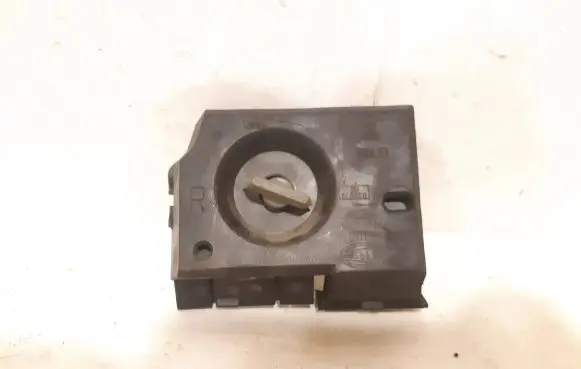 Audi A6 S6 C4 4A Tail light bulb cover holder THK81