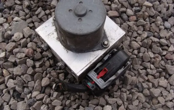 Volkswagen PASSAT B7 ABS Pump 3AA614109AB