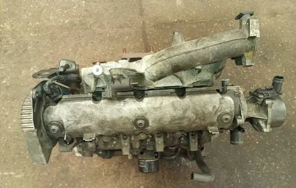 Renault Espace - Grand espace IV Engine F9Q820