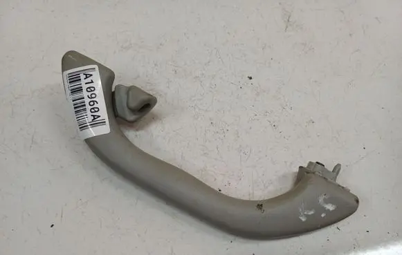 Volkswagen PASSAT B5 Rear interior roof grab handle