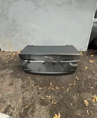 Jaguar XF X260 Tailgate/trunk/boot lid F4433