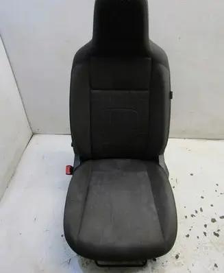 Volkswagen Up Front driver seat GMAUTO4574097