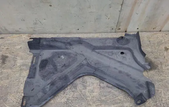 Audi A6 C7 Engine splash shield/under tray 4G0825216