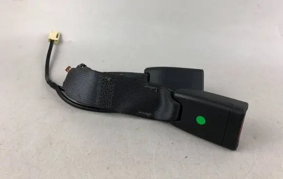 Subaru Forester SJ Rear seatbelt buckle 