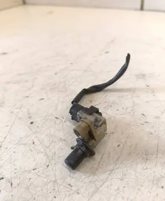 Citroen C5 Camshaft position sensor 9630595680