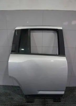 Jeep Compass Rear door