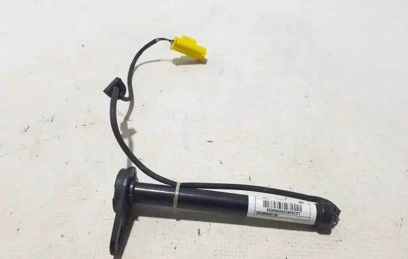 Mercedes-Benz GLC C253 Bonnet Pedestrian Airbag Actuator A2539068503