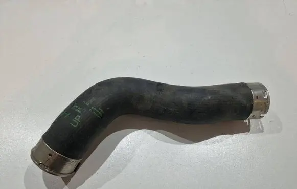 BMW 3 F30 F35 F31 Intercooler hose/pipe 7810617 11617810617