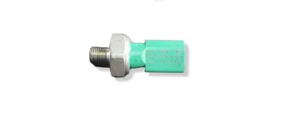 Audi A4 S4 B9 8W Oil pressure sensor 04L919081