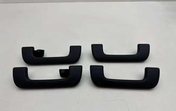 Audi A5 A set of handles for the ceiling 8W0857607
