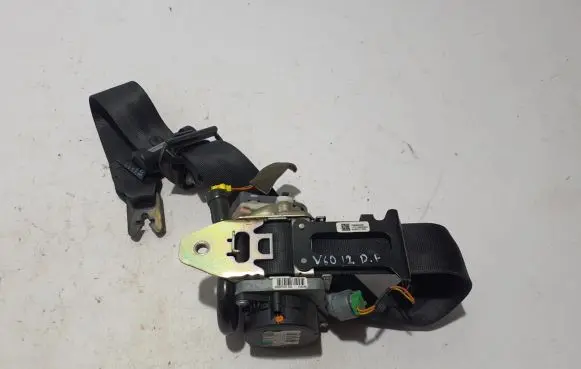 Volvo S60 Front seatbelt 39800482