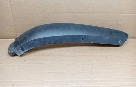 Citroen DS7 Crossback Front bumper lip 9819736877 962779