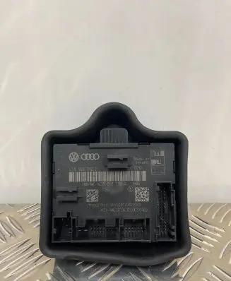 Audi A6 C7 Door control unit/module 4G8959792A 4G8959792E