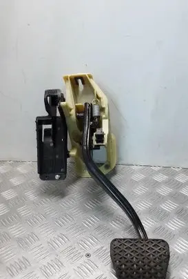 BMW 7 F01 F02 F03 F04 Brake pedal 9144253 1160421 35116782665