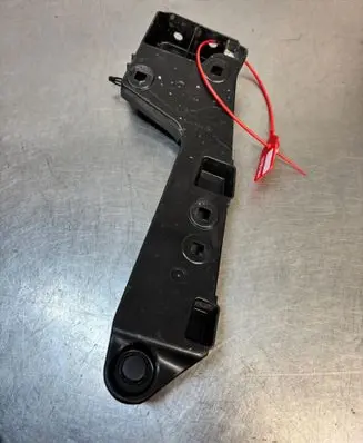 Toyota Camry VIII XV70 Front bumper mounting bracket 5259133040