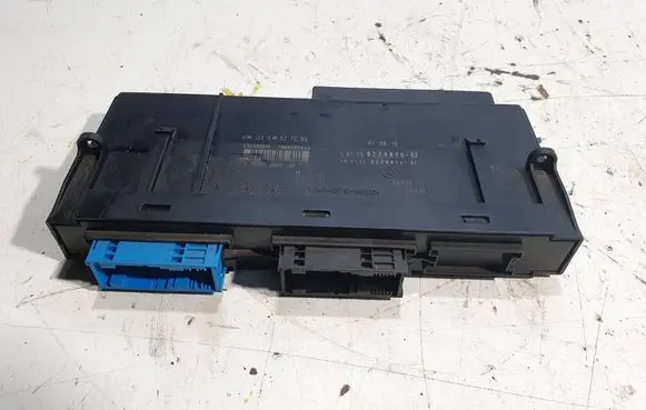 BMW 3 E90 E91 Comfort/convenience module 9229875 532501031 1966202633