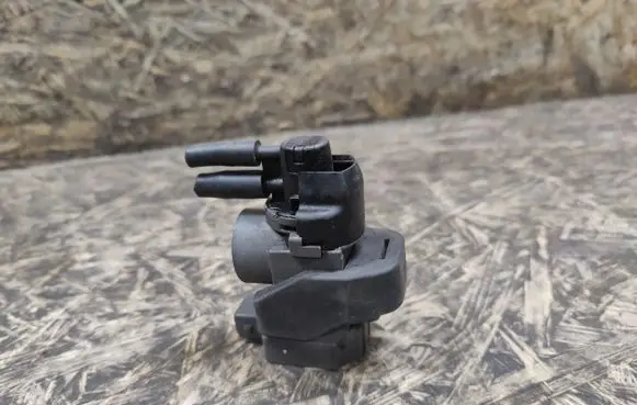 Chevrolet Orlando Vacuum valve 149566215R