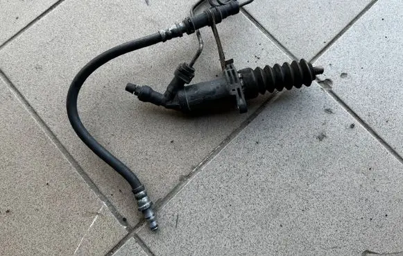 Clutch master cylinder