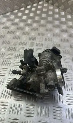 Skoda Octavia Mk3 (5E) Throttle valve M160864B 04L128063T