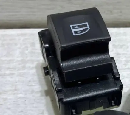 Dacia Sandero III Electric window control switch 254118439R