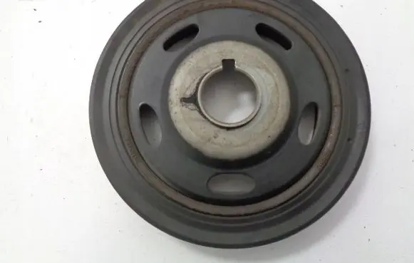 Ford C-MAX II Crankshaft pulley E110124A
