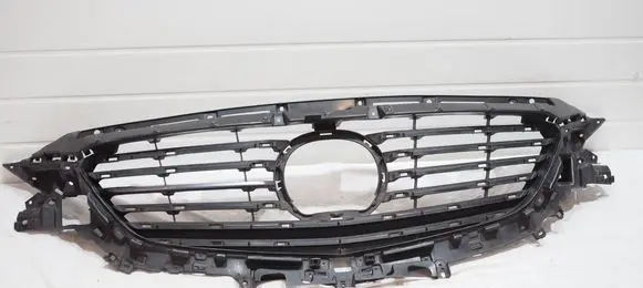 Mazda 6 Front grill G46L50712