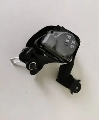 BMW X6 E71 Front seatbelt 3052985