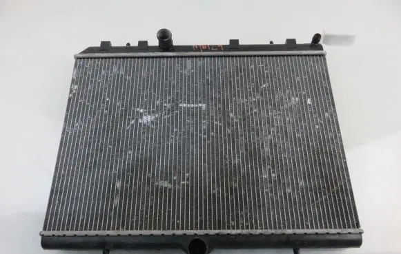Peugeot RCZ Coolant radiator 9682477580