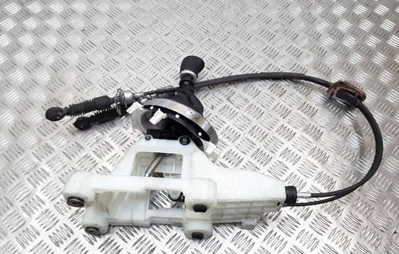Fiat 500L Gear shifter/selector