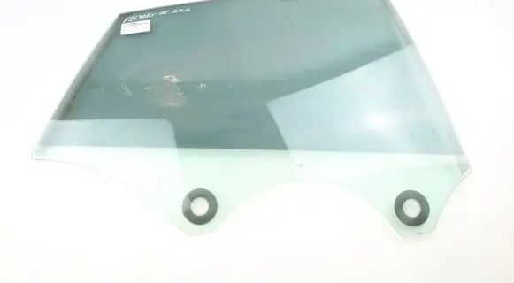 BMW 4 F36 Gran coupe Rear side window 7309728