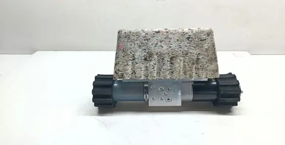 BMW 3 E92 E93 Convertible roof hydraulic pump 7128780