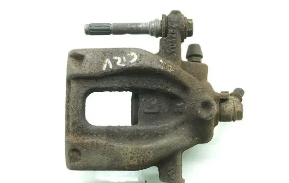 Honda CR-V Rear brake caliper