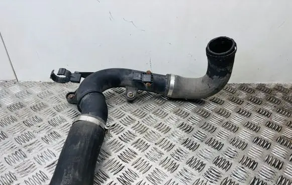 Skoda Superb B8 (3V) Intercooler hose/pipe 5Q0145770 5Q0145770B