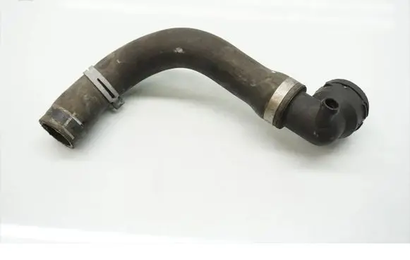 Mercedes-Benz Vito Viano W447 Engine coolant pipe/hose A4475010982