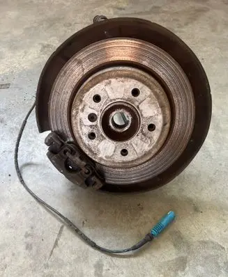 BMW X1 E84 Rear wheel hub spindle/knuckle 6788049