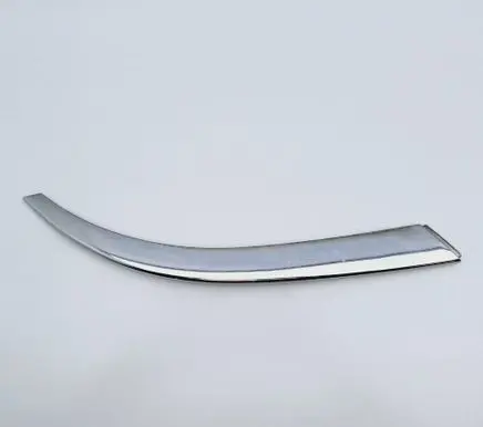 Ford Focus Front bumper splitter molding 98AB17D749CF
