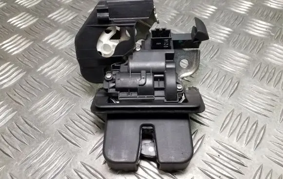 Audi A4 S4 B8 8K Tailgate/trunk/boot lock/catch/latch 8K9827505A 4G9827520