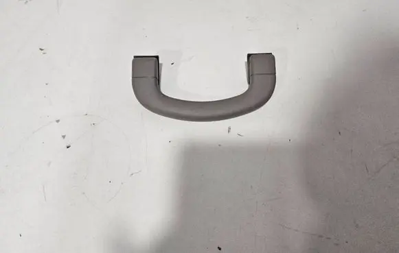 Alfa Romeo Giulia Front interior roof grab handle 156143762 156143761 C390