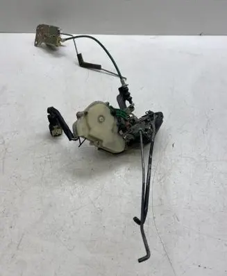 KIA Sorento Front door lock