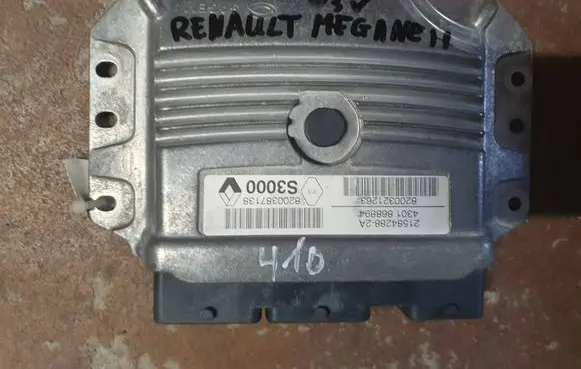 Renault Megane III Engine control unit/module 8921760078 8912880038