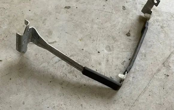 BMW X5 E70 Battery bracket 7555905 11986710