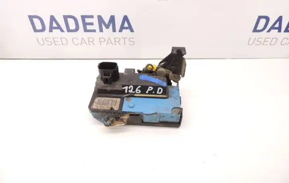Volvo S60 Front door lock D126