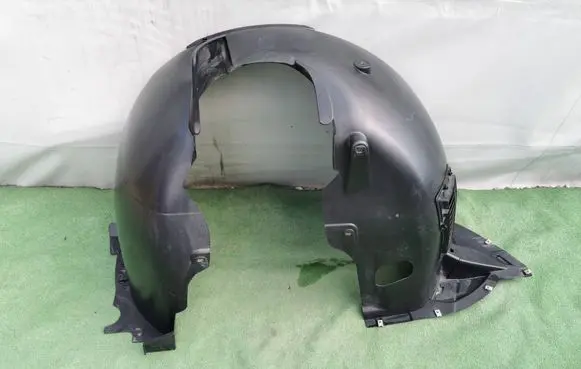 Volkswagen Caddy Front wheel arch liner splash guards 2K7805911A