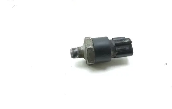 Toyota Auris 150 Oil pressure sensor 461742