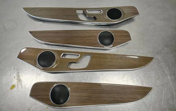 Mercedes-Benz C W205 Interior decorative trim set A2057207122 A2057207222 A2057305422