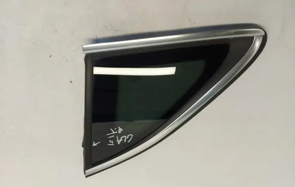 Mercedes-Benz GLA H247 Rear side window MERGLASzy48527