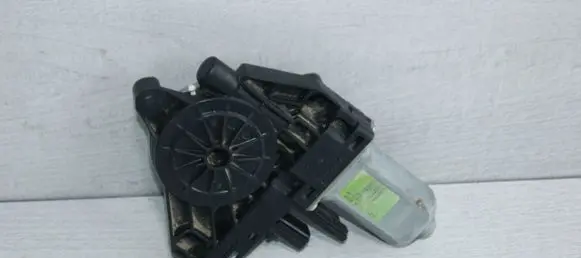 Jeep Grand Cherokee Rear door window regulator motor 931403103