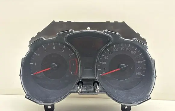 Nissan Juke I F15 Speedometer (instrument cluster) 1DBV91B