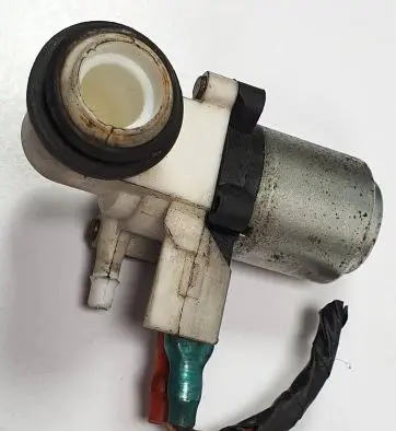 Peugeot Boxer Windscreen/windshield washer pump 1030472