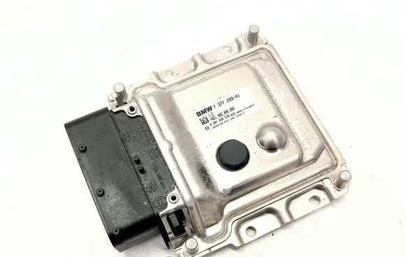 BMW 3 F30 F35 F31 Reducing agents exhaust control unit 7377299 737729901